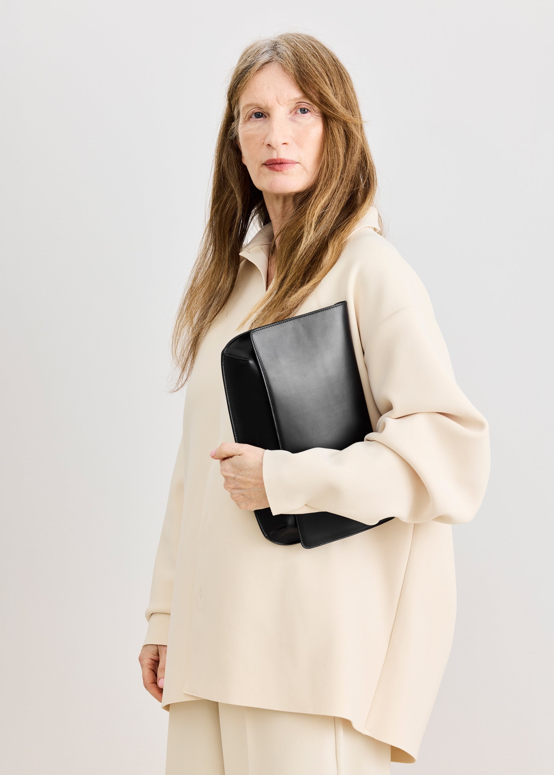 JOELE BAG - VITELLO BLACK