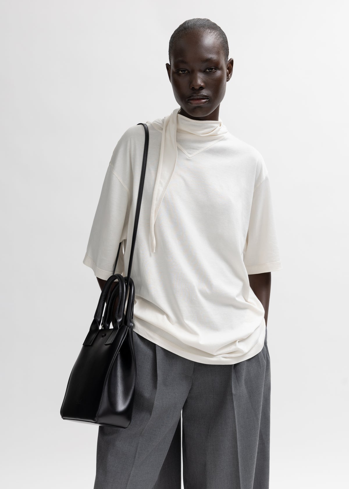 SMALL FILIPPO BAG - BLACK VITELLO