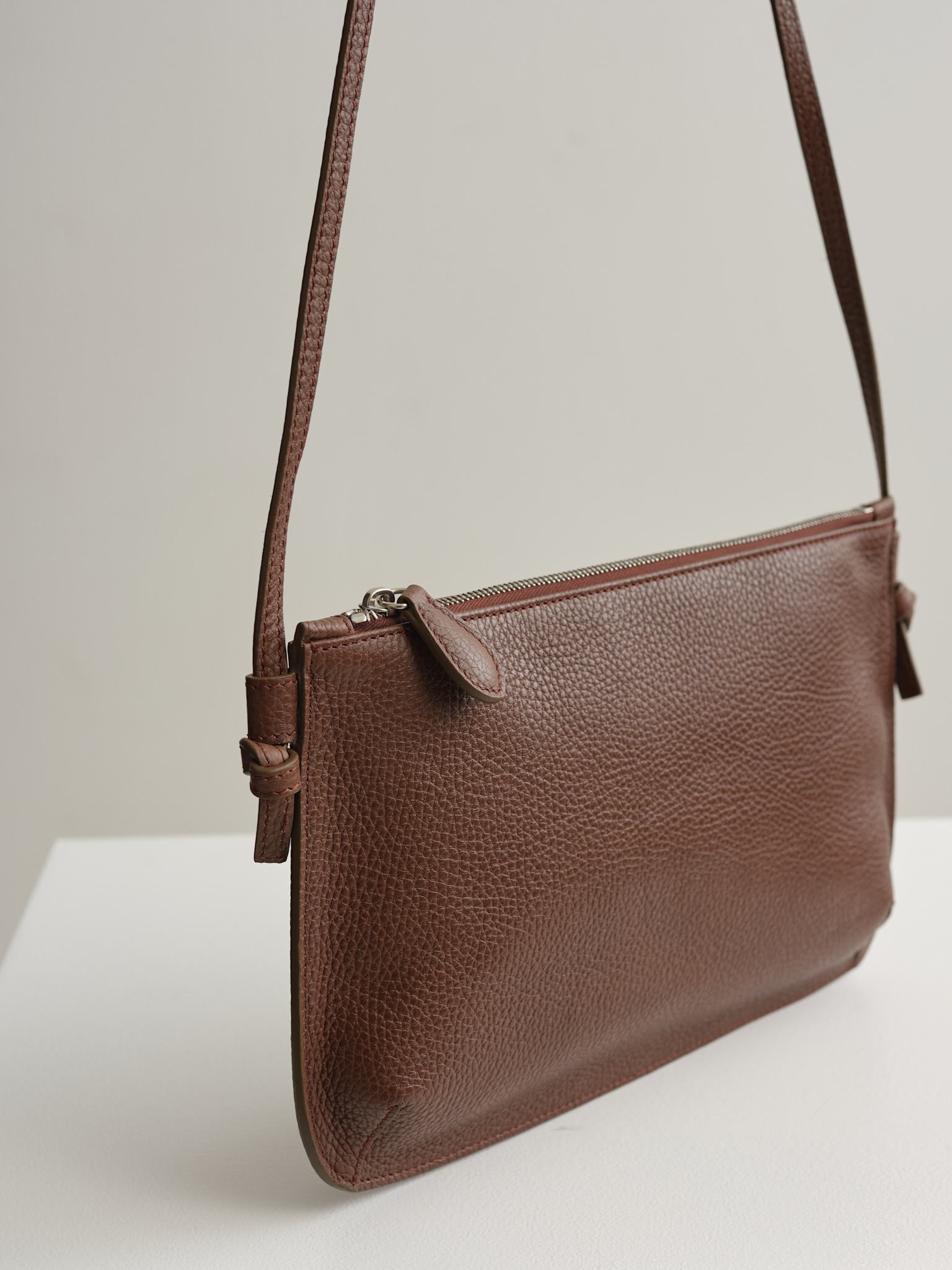 LARGE PURSE - CHOCOLATE RIO
