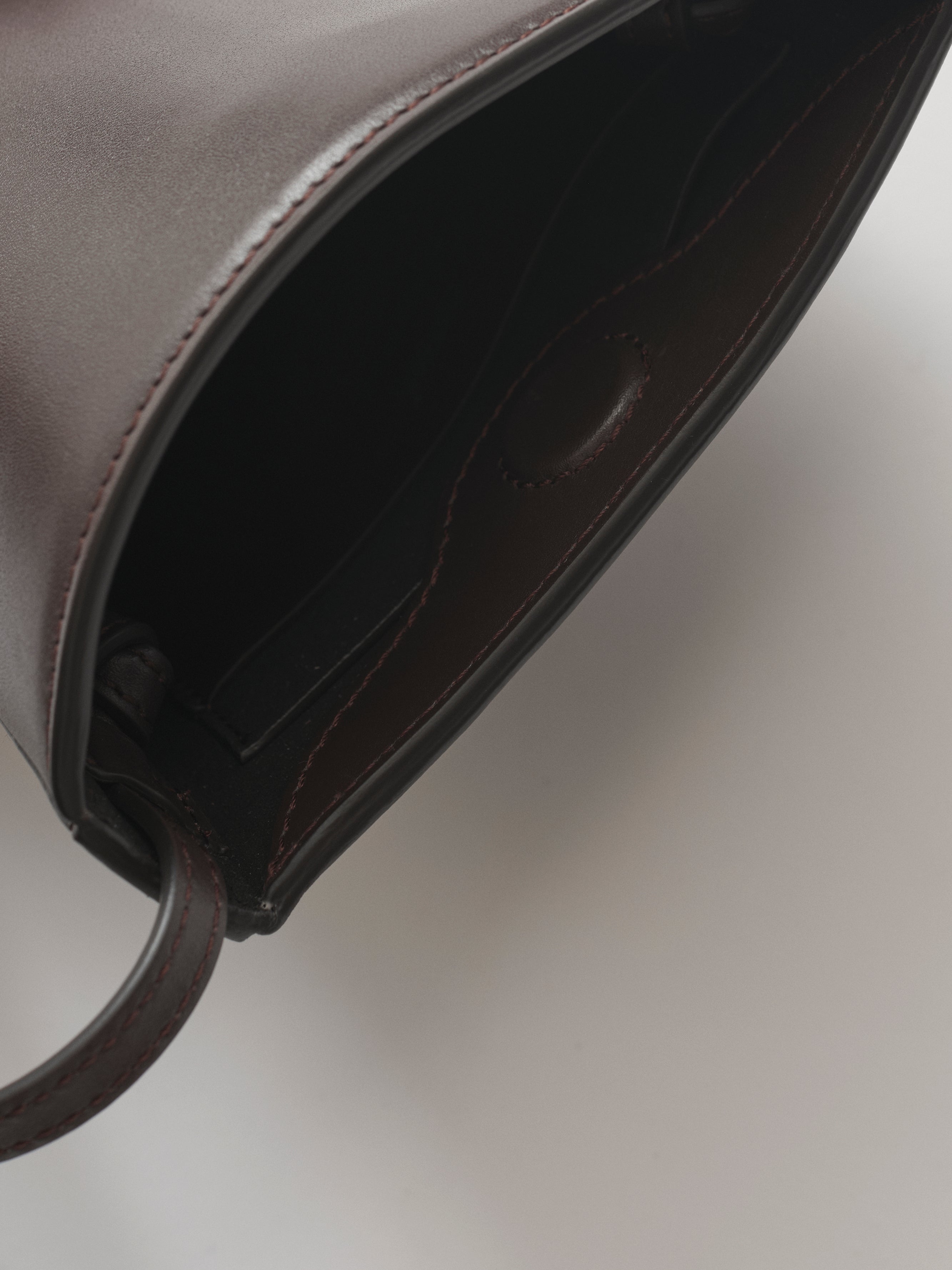 BABBO BAG - DARK BROWN VITELLO