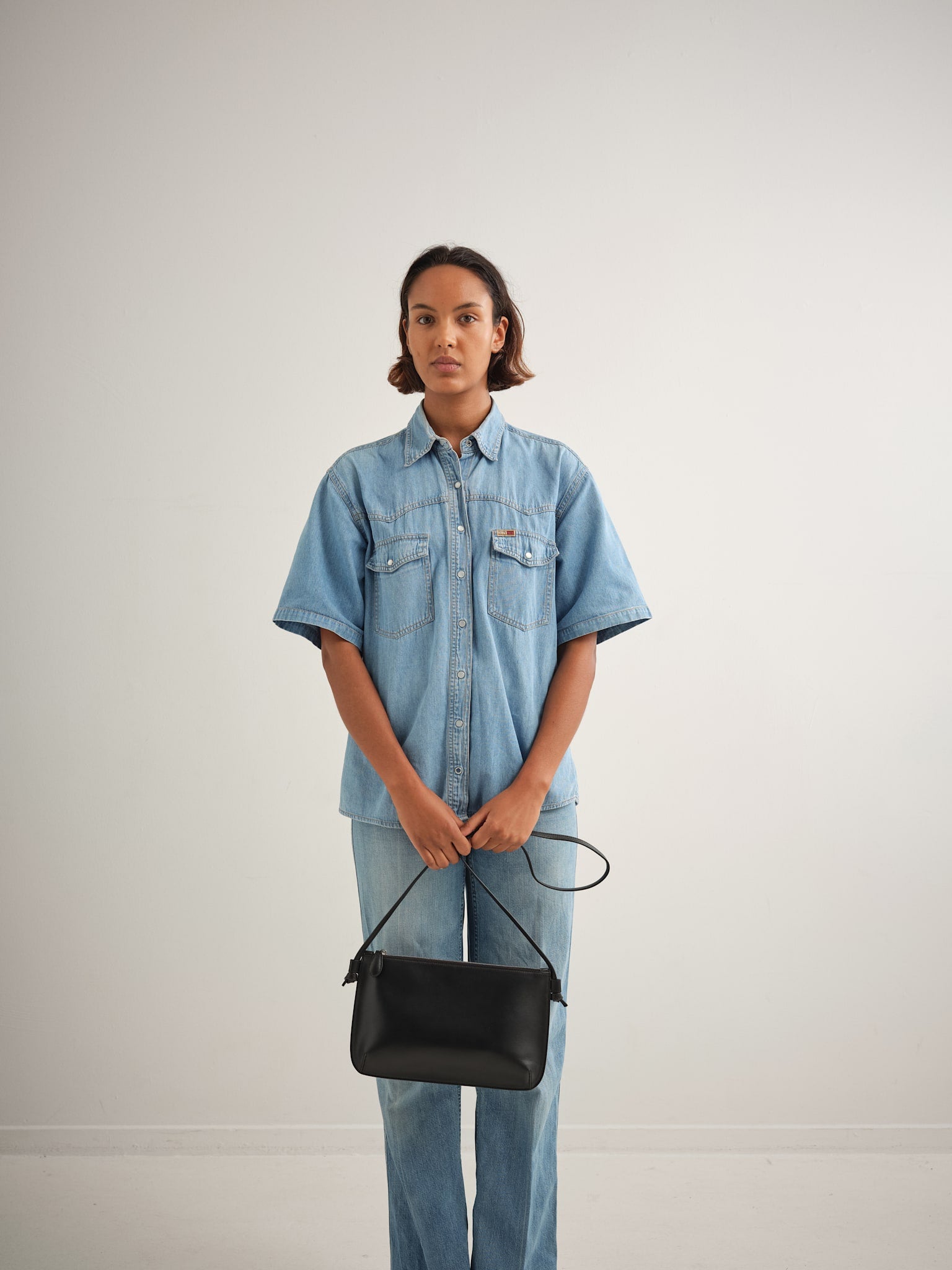 LARGE PURSE - BLACK