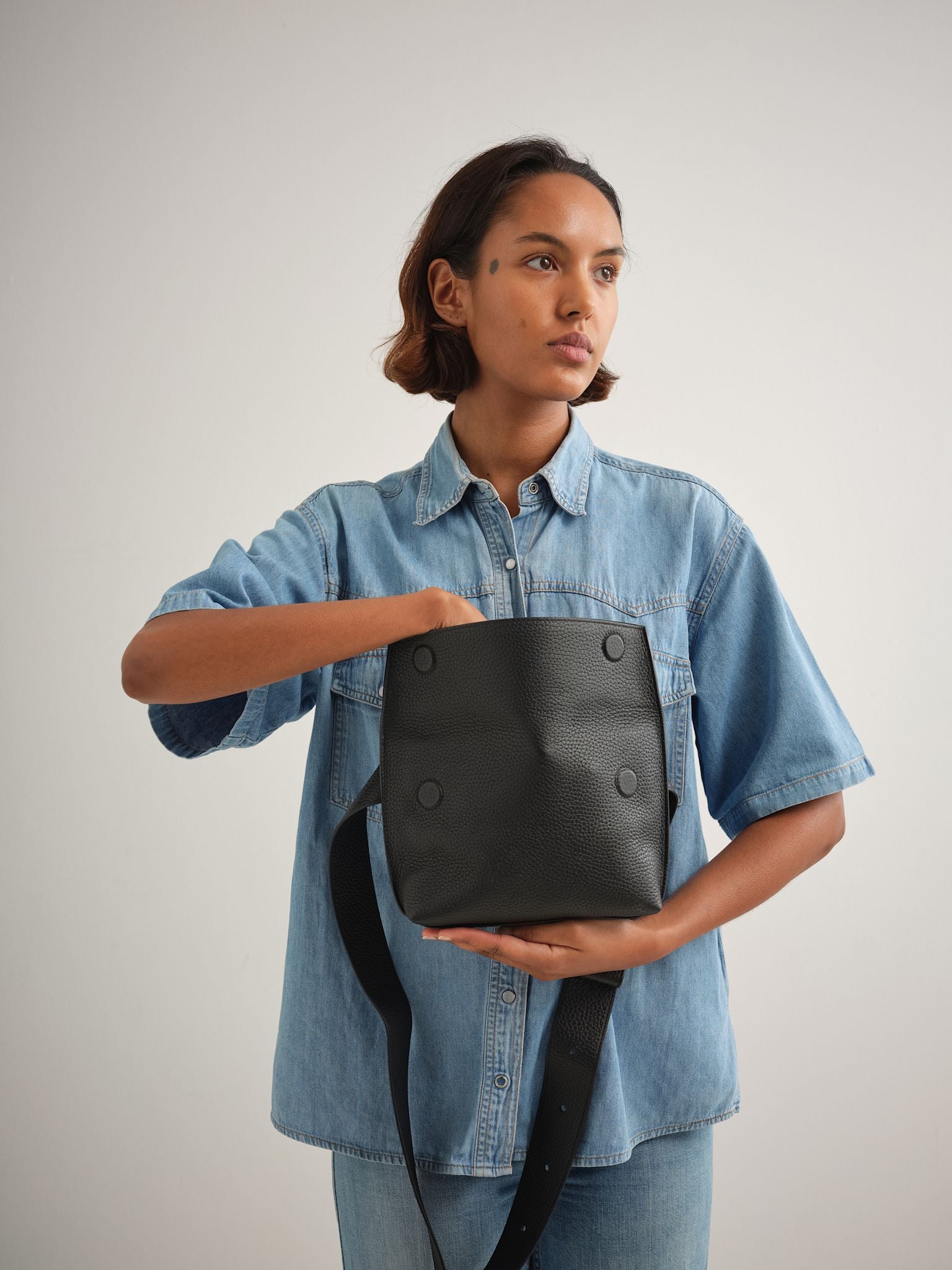 LARGE YARI - BLACK RIO