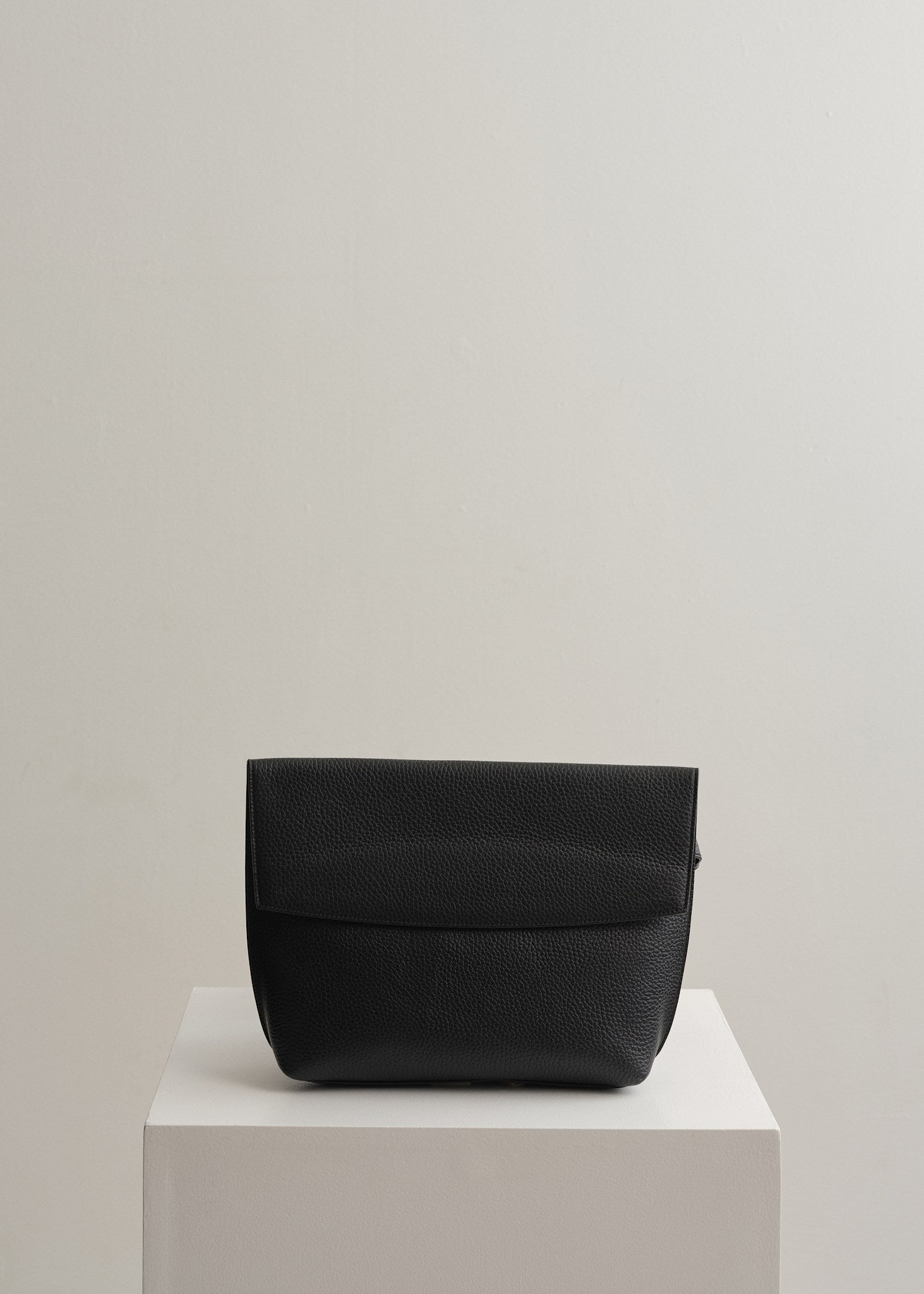 YARI XL - BLACK RIO