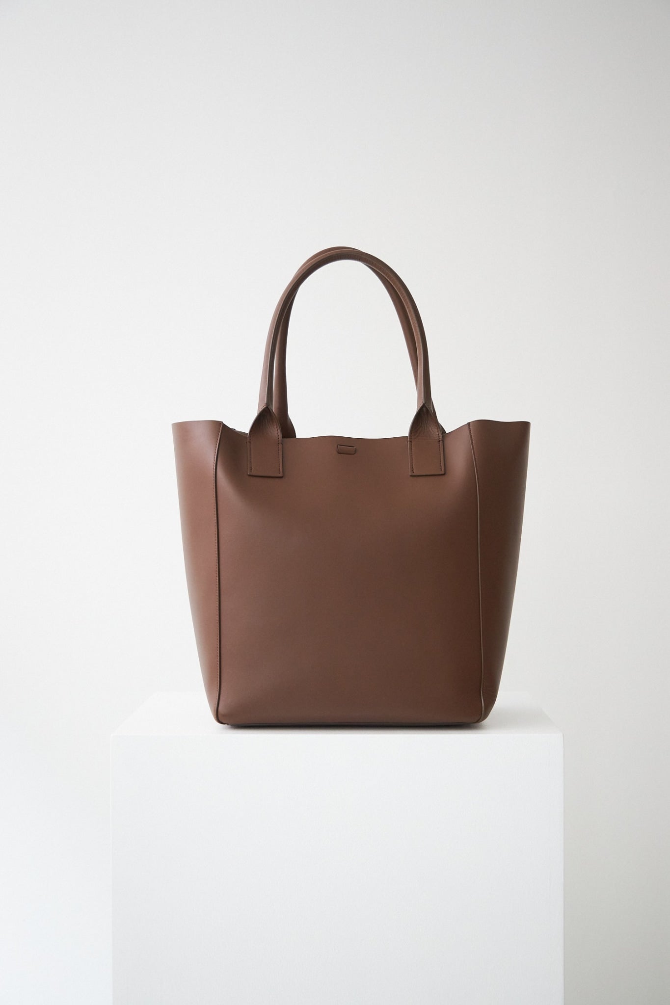 BOXY FILIPPO BAG - CHOCOLATE