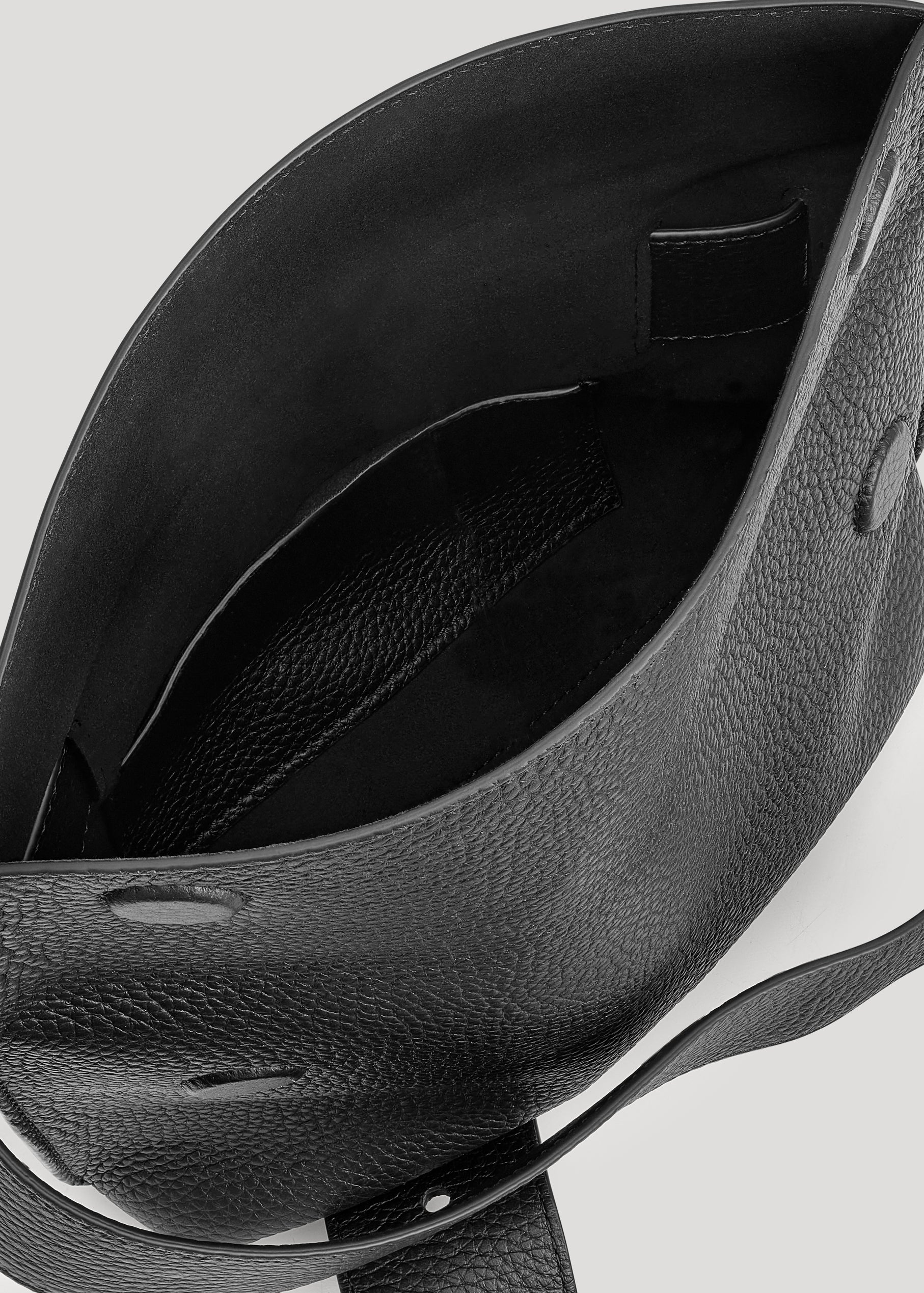 LARGE YARI - BLACK RIO